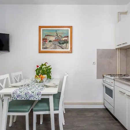 Stunning Apartment In Krk With Kitchen Krk Town Exterior photo