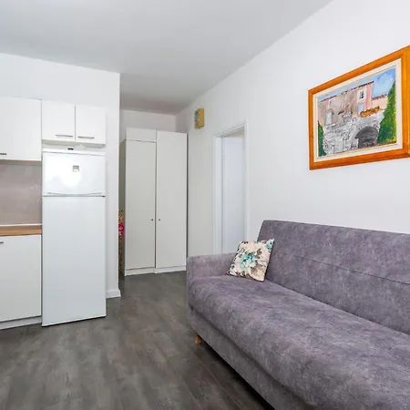 Stunning Apartment In Krk With Kitchen Krk Town Exterior photo