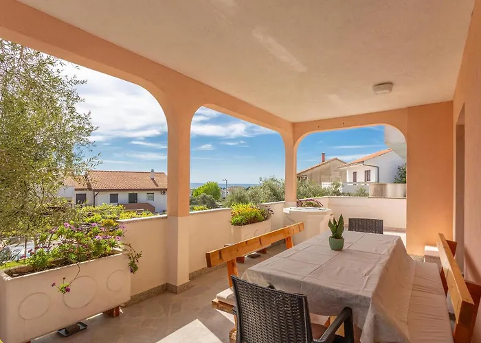Stunning Apartment In Krk With Kitchen