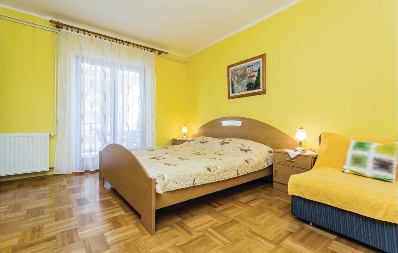 Stunning In Krk With Kitchen Apartment Krk Town