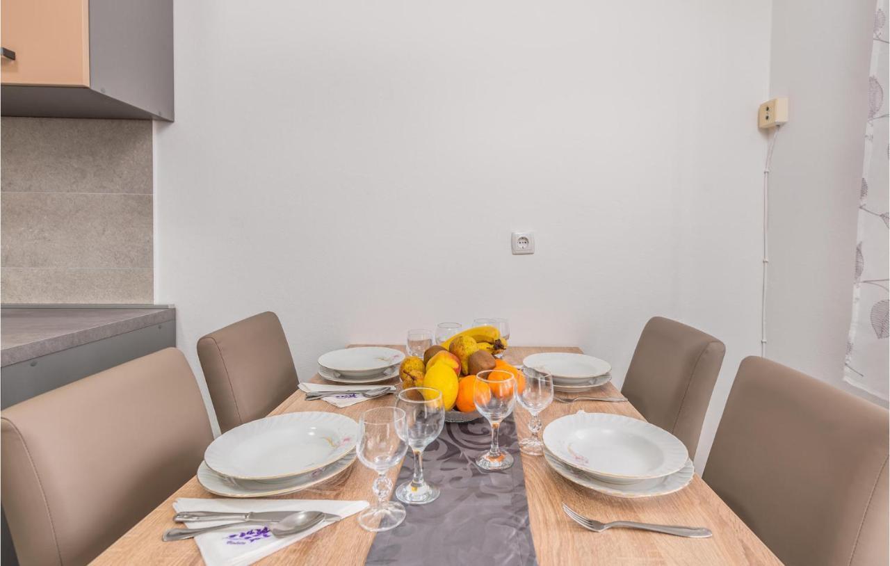 Stunning In Krk With Kitchen Apartment