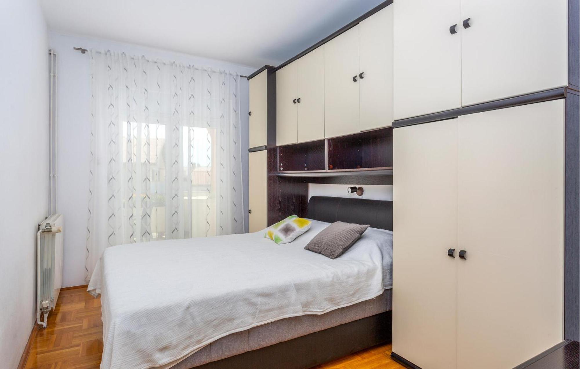 Stunning In Krk With Kitchen * Krk Town